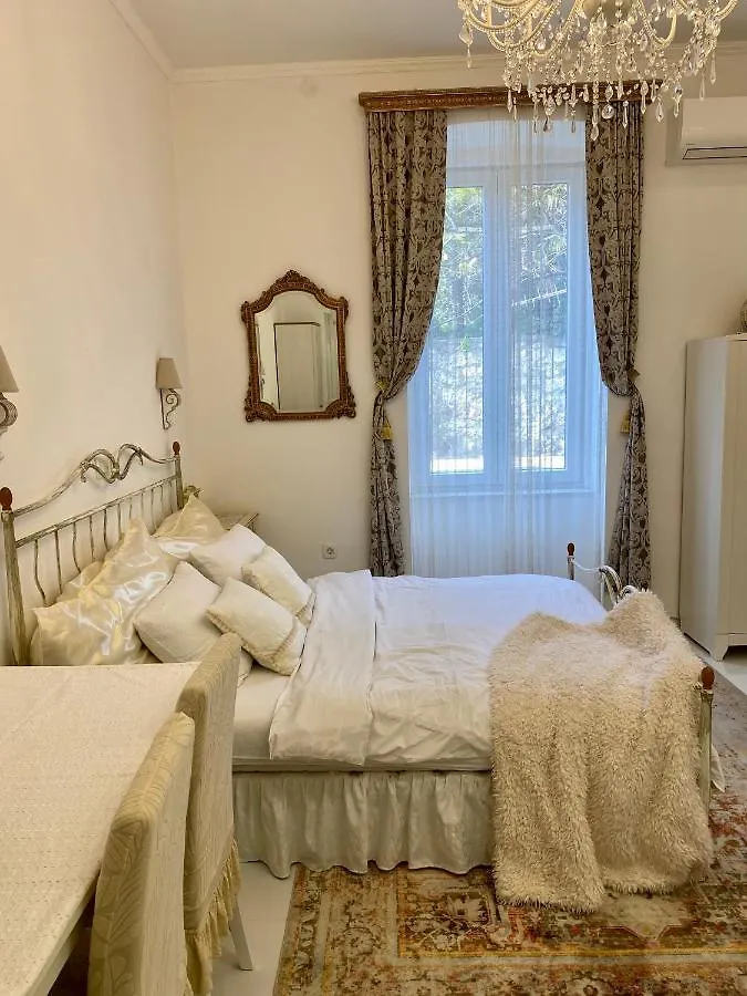 Petite Boudoir Apartment Opatija