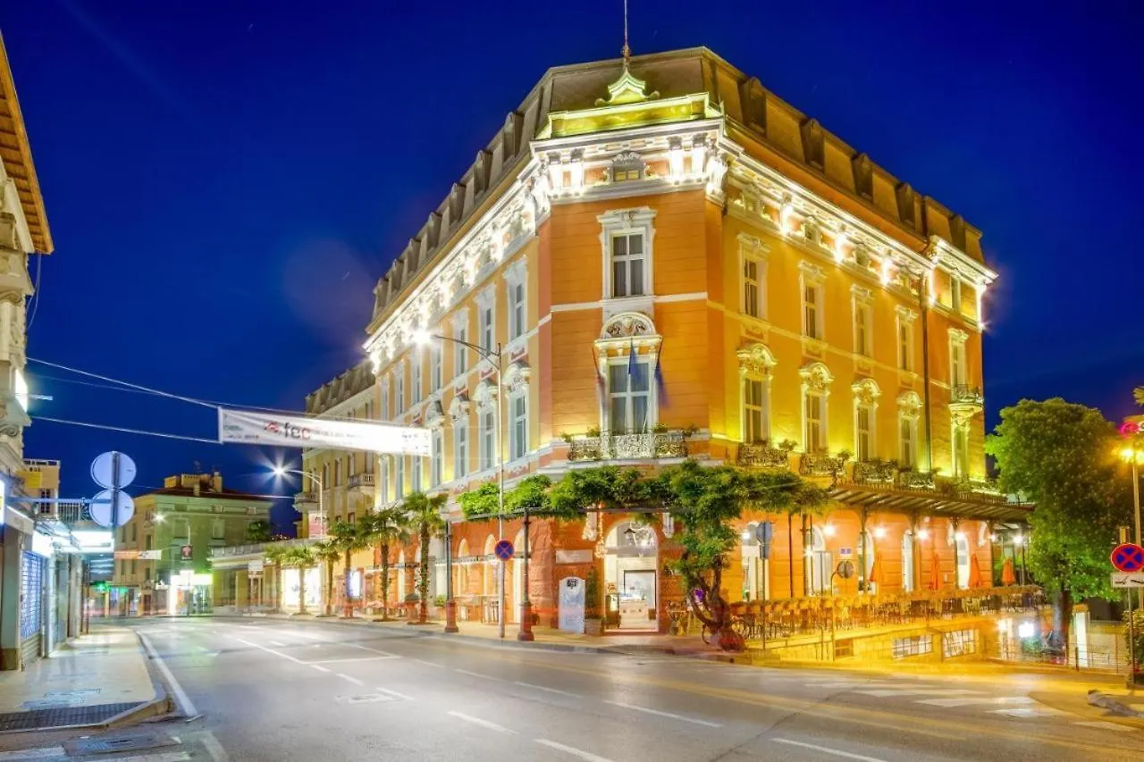 Petite Boudoir Apartment Opatija Croatia